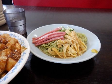 「ラーメンセット（マーボ飯＋冷やし中華）」@台湾料理 龍福園の写真