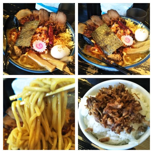 「濃厚狼煙カレーラーメン大（スパイシー）+チーズ+吊し+白飯」@狼煙 〜NOROSHI〜の写真