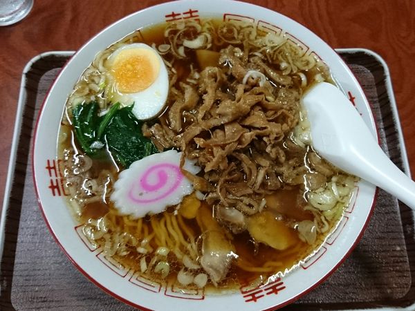 「ラーメン、とり皮」@さくらい食堂の写真