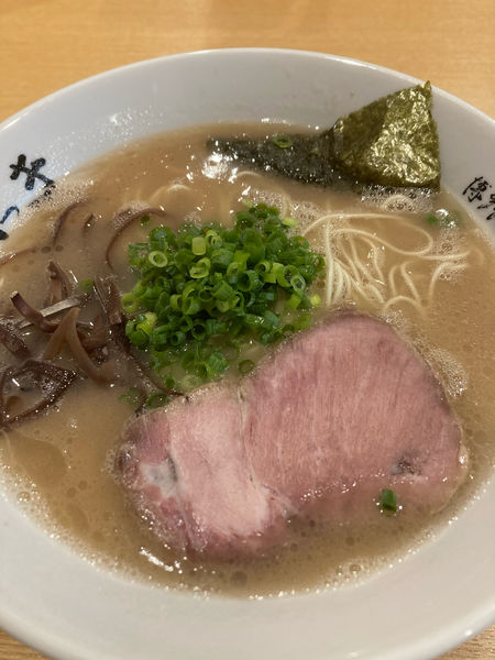 「ラーメン」@博多長浜らーめん いっき 戸塚安行店の写真
