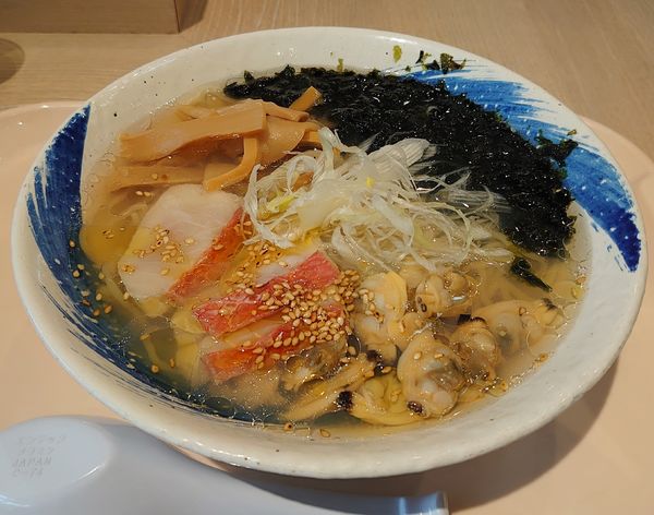 「炙り金目鯛の塩ラーメン(1180円)」@らーめん 波市の写真