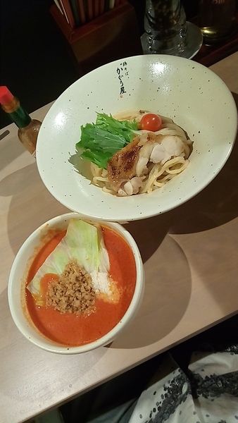 「完熟トマトの塩つけ麺９５０円」@鶏そば かぐら屋 西新宿店の写真
