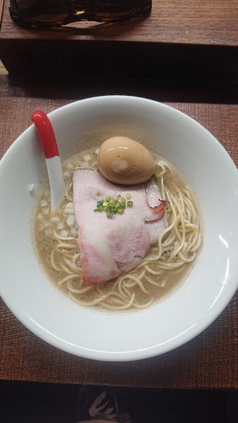 「のどぐろ煮干し白湯」@芛堂寺の写真