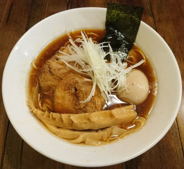 「味玉中華そば」@武麗舞の写真