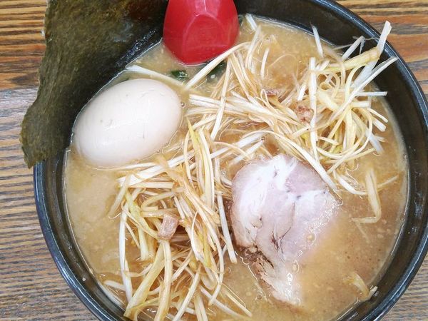 「みそネギラーメン（大盛）＋ネギ＋味玉」@麺屋てつの写真