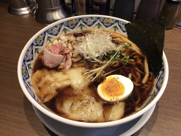 「特製侍中華そば」@NOODLE CAFE SAMURAIの写真