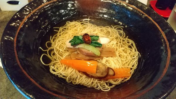 「鶏が鳴かないramen塩対応880円」@ramen るの写真