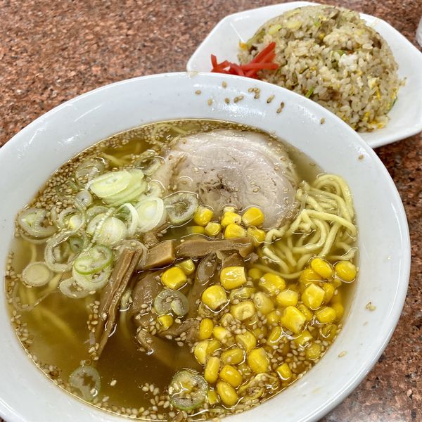 「【期間限定】塩ラーメン・半チャーハンセット」@珍來 新田イトーヨーカドー前店の写真
