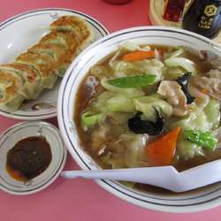 広東メン（７００円）＋餃子４５０円