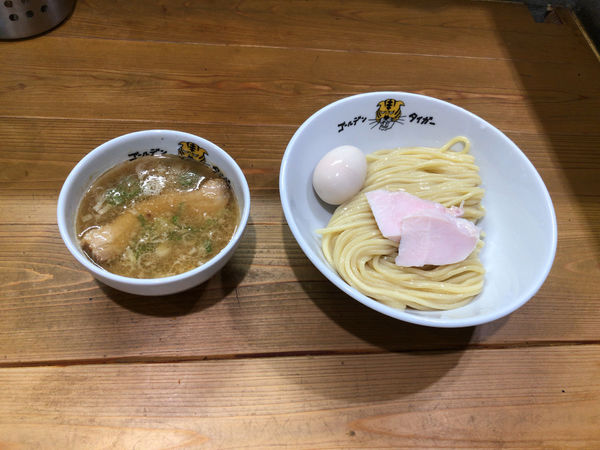 「特製ゴールデンつけめん」@ゴールデンタイガーの写真