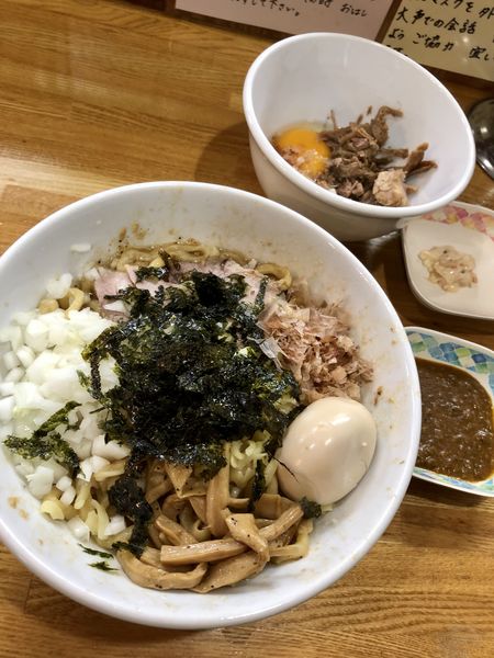 「あぶらそば￥780+大盛100+極120+スキヤキ100」@中華そば136の写真