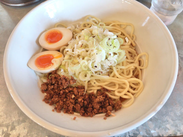 「汁なし担々麺」@横浜らーめん青木家の写真