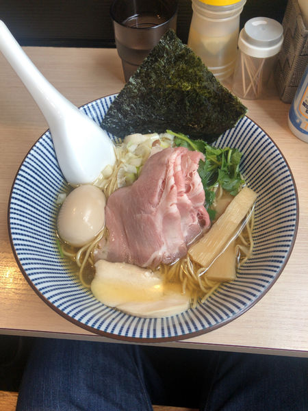 「特製煮干しそば白醤油」@寿製麺よしかわ 坂戸店の写真