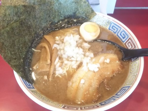 「醤油ラーメンノリトッピング」@長浜らーめん 世田谷店の写真