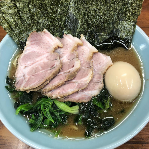 「フル装備」@横浜ラーメン 武蔵家 成増店の写真