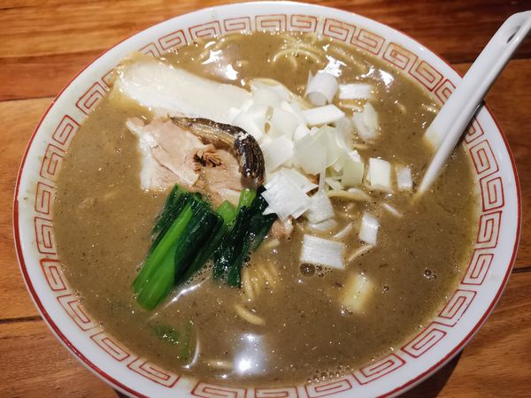 「こってり味　瀬戸内いりこラーメン」@瀬戸内いりこラーメン 古田島の写真