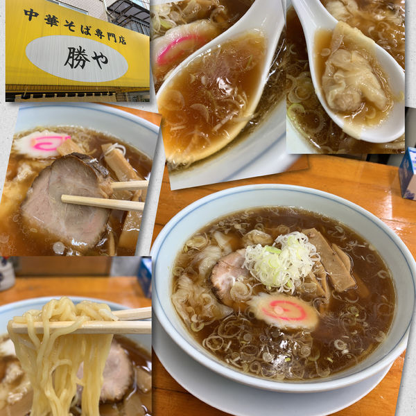 「中華麺（ハーフ・ワンタン・ネギ多め）870円」@中華そば専門店 勝やの写真