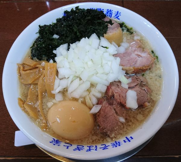 「特製背脂煮干しそば」@燕三条中華そば ぎと家 武里本店の写真