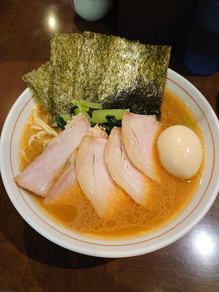 「チャーシューめん(もも肉)＋味付玉子」@らーめん飛粋の写真