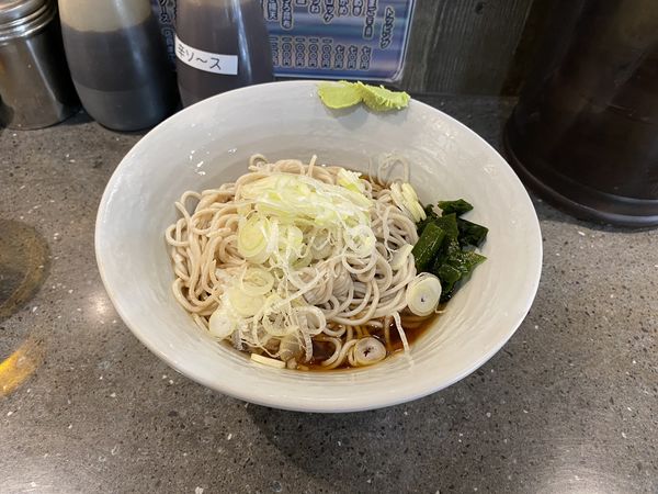 「冷やしかけそば320円」@名代 後楽そば 五反田店の写真
