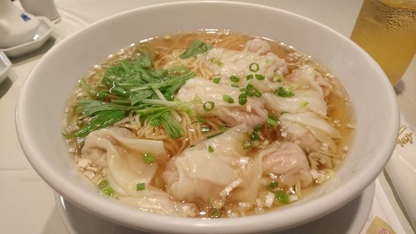 「【昼】自家製ワンタン麺」@慶家菜の写真