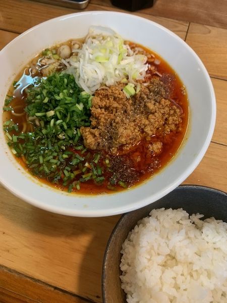 「台湾ラーメン 800円　サービスライス付き」@ときわ亭の写真