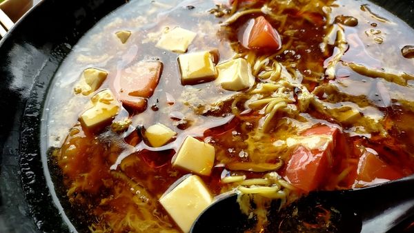 「酸辣麺　醤油」@西安餃子 大井町アトレ店の写真