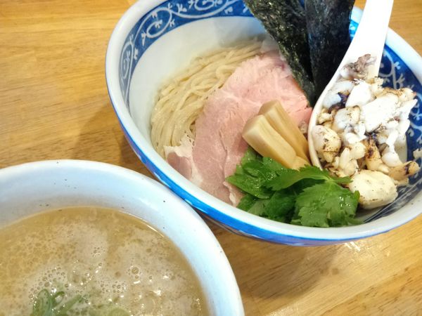 「【限定】真鯛つけそば ￥980」@寿製麺よしかわ 坂戸店の写真