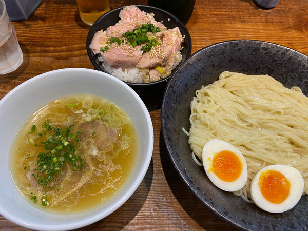 「しおつけ麺＋味玉」@町田汁場 しおらーめん 進化の写真
