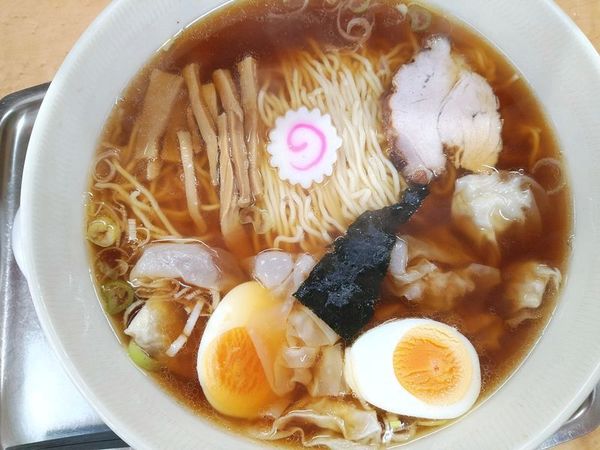 「玉子入りワンタンメン」@一ノ割大勝軒の写真