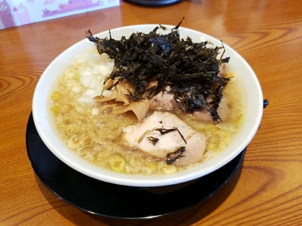 「背脂醤油ラーメン750円」@新潟長岡らーめん みずさわ 東大宮店の写真