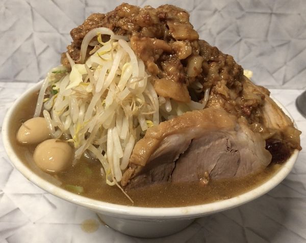 「小ラーメン800 うずら100」@麺屋 歩夢 金沢八景店の写真