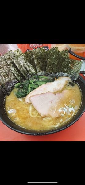 「ラーメン　海苔増し」@ラーメン杉田家の写真