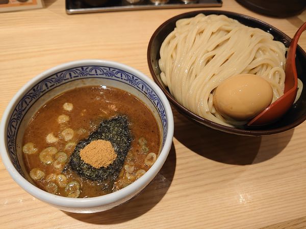 「つけ麺+味玉」@つけ麺専門店 三田製麺所 蒲田東口店の写真