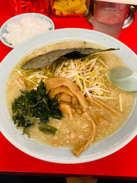 「ネギラーメン、小ライス」@ラーメンショップ 太田店の写真
