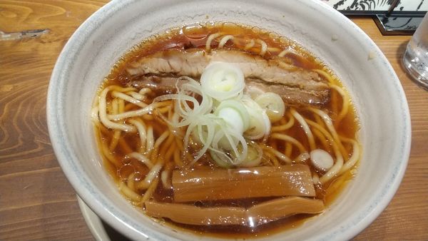 「らーめん原点（焼豚1枚のせ）1000円」@人類みな麺類 東京本店の写真