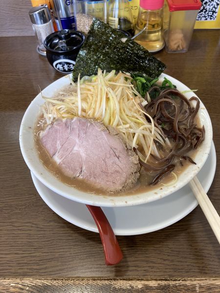 「ネギラーメン、半ライス」@うまいヨ ゆうちゃんラーメンの写真
