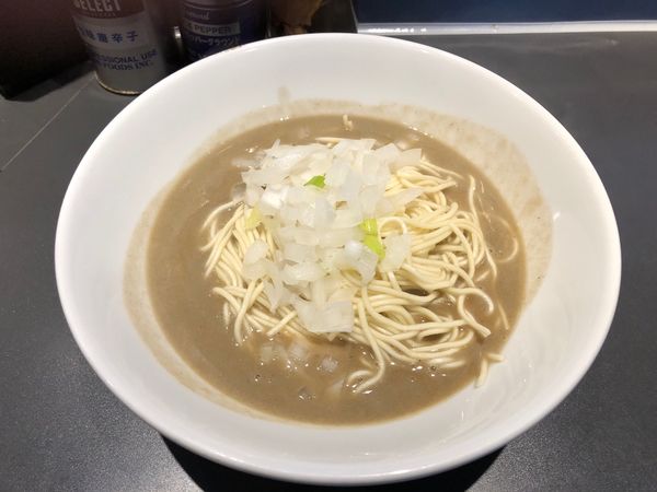 「特濃かけソバ醤油＋和え玉塩」@煮干乱舞の写真