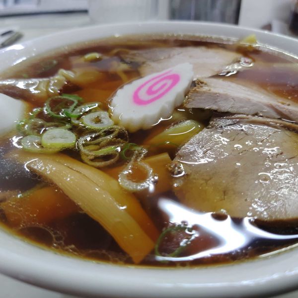 「しょうゆワンタン(大)」@さいとうラーメンの写真