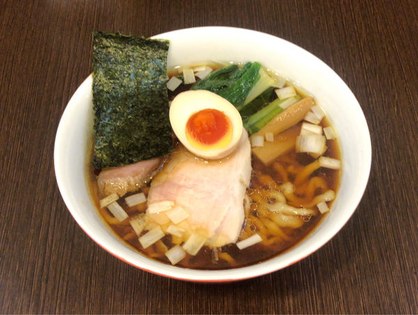 「醤油ラーメン チャーシューご飯」@とものもとの写真