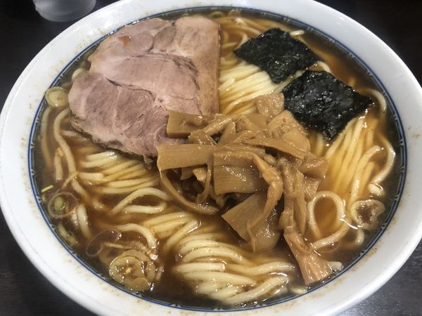 「ラーメン・中（850円）」@中華そば べんてんの写真