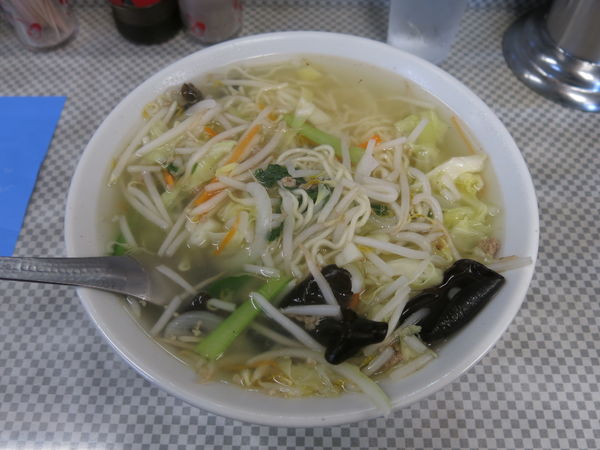 「タンメン：800円（会計時消費税10%追加され880円）」@水新菜館の写真