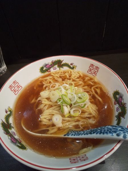 「かけ正油550円半チャーハン320円納豆100円」@メンショップ アキラの写真