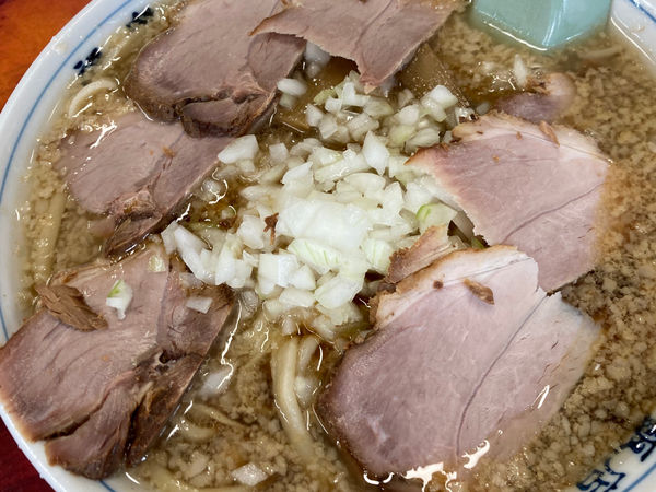 「チャーシュー麺大盛+タマネギ」@杭州飯店の写真