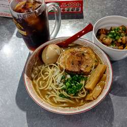 煮干しそば(大盛・195g)820円＋ミニ叉焼丼320円