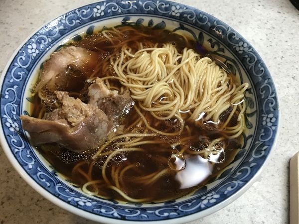 「【テイクアウト】塩と醤油」@宍道湖しじみ中華蕎麦 琥珀 東京本店の写真