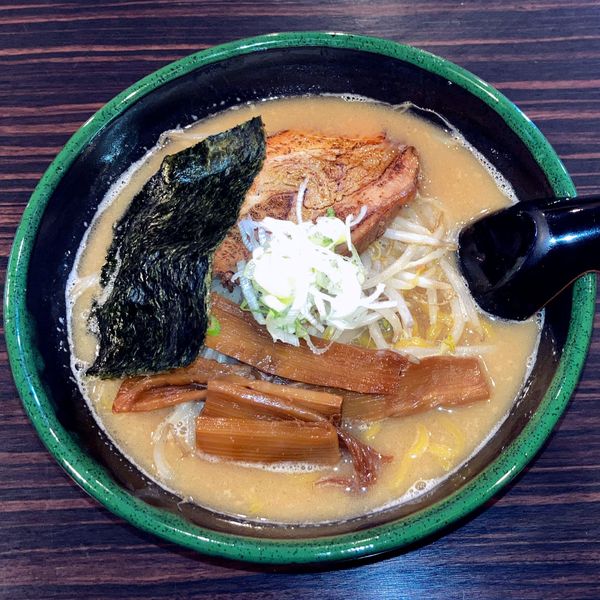 「醤油らーめん（750円）」@めんや 蔵の写真