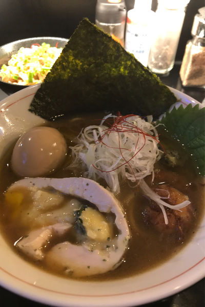 「限定カツオ豚骨醤油」@SHOWTIME-Ramen-の写真