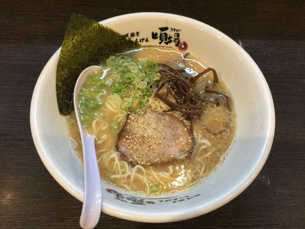 「白頃場らーめん」@九州豚骨 ちゃんぽん 頃場の写真