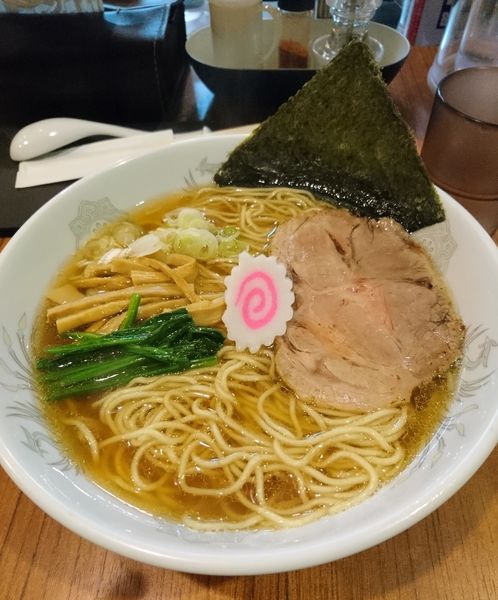 「煮干しそば 醤油 大盛」@中華そば GO.TO.KU ～義～の写真